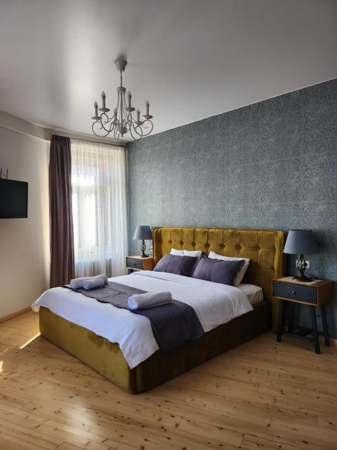 Apartamento Old Gold Anteon Tiflis Exterior foto